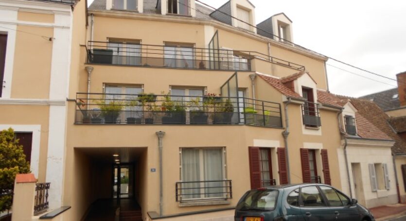 LOCATION-F3-VENDOME (01)